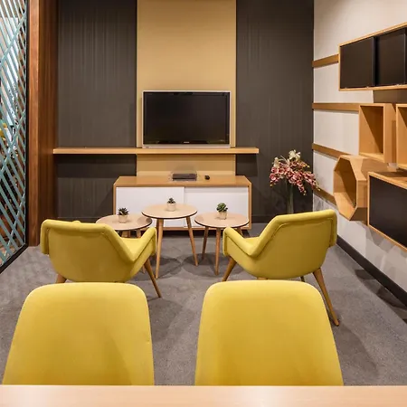 Sisli By Ihg Hotell 5*