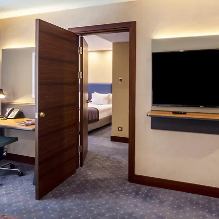 Sisli By Ihg Hotell 5*