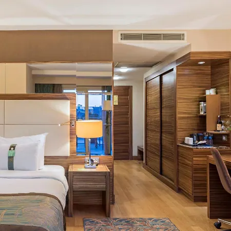 Sisli By Ihg Hotell