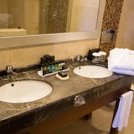 Hotel Sisli By Ihg Istanboel