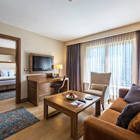 Holiday Sisli By Ihg