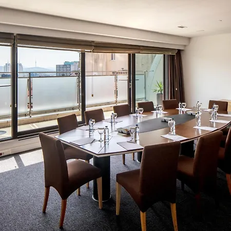 Hotel Sisli By Ihg 5*