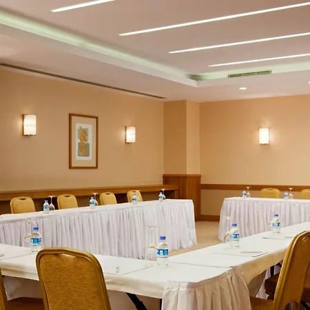 מלון Sisli By Ihg 5*